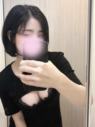 新人りりかさんの写真